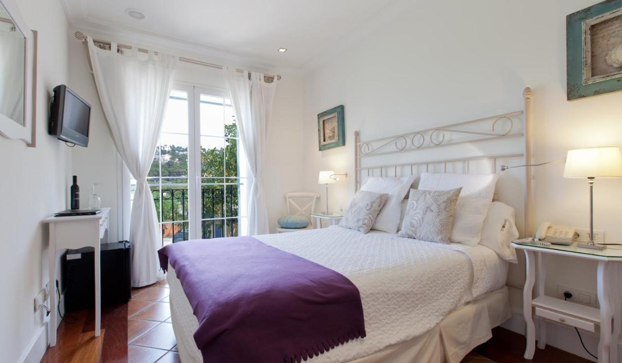 Hotel Mr Les Rotes دينايا المظهر الخارجي الصورة