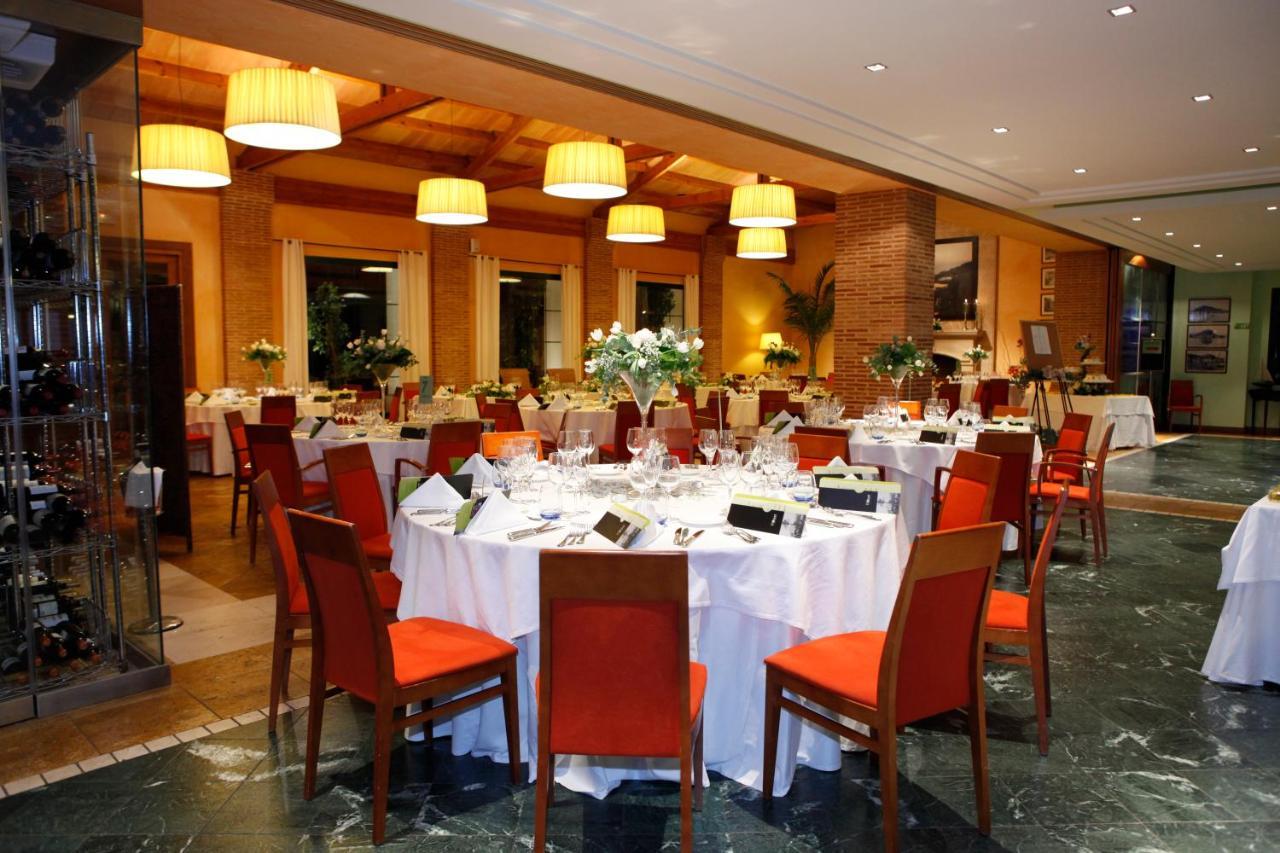 Hotel Mr Les Rotes دينايا المظهر الخارجي الصورة